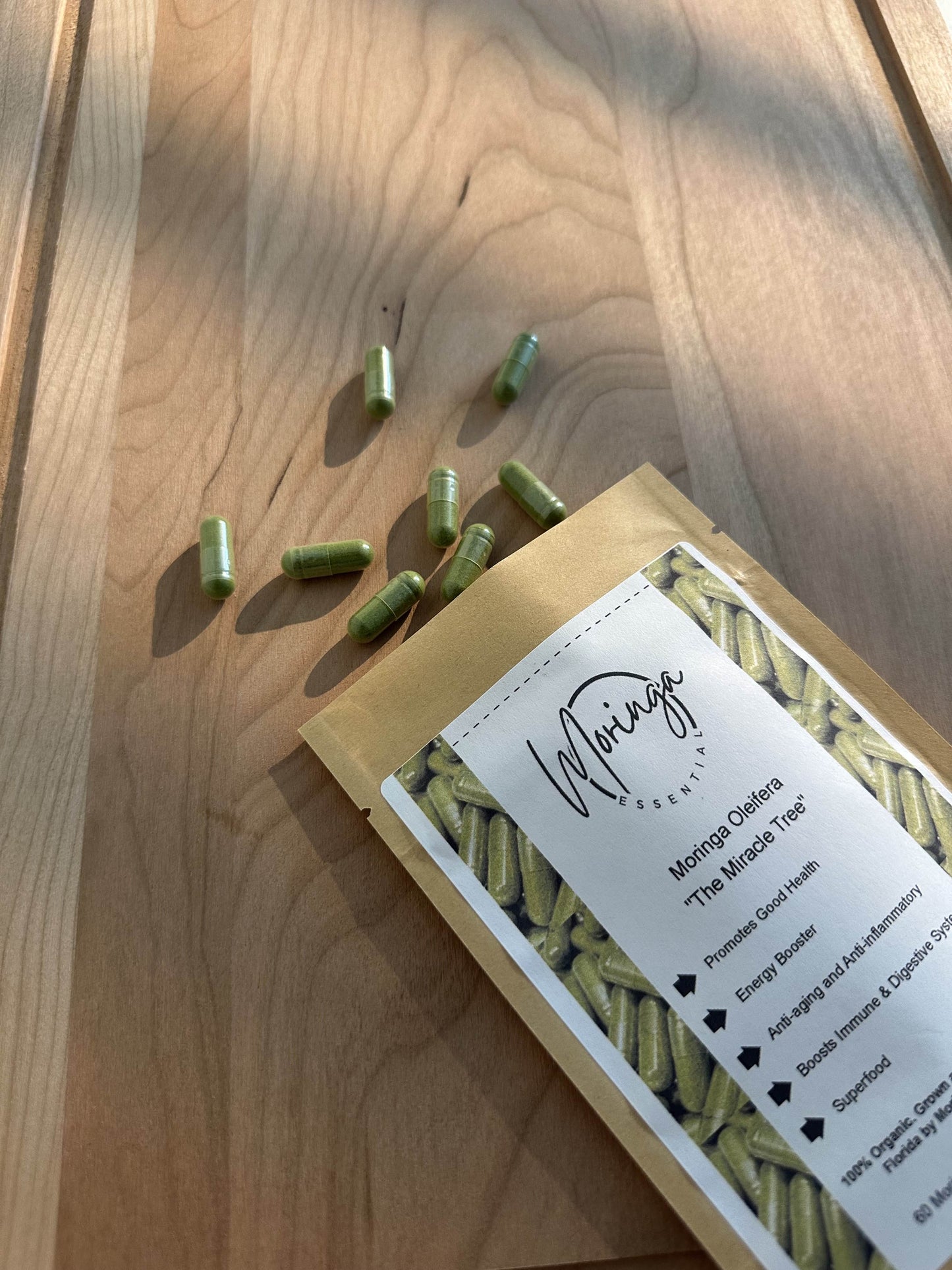 Organic Moringa Oleifera 60-Capsule Bag